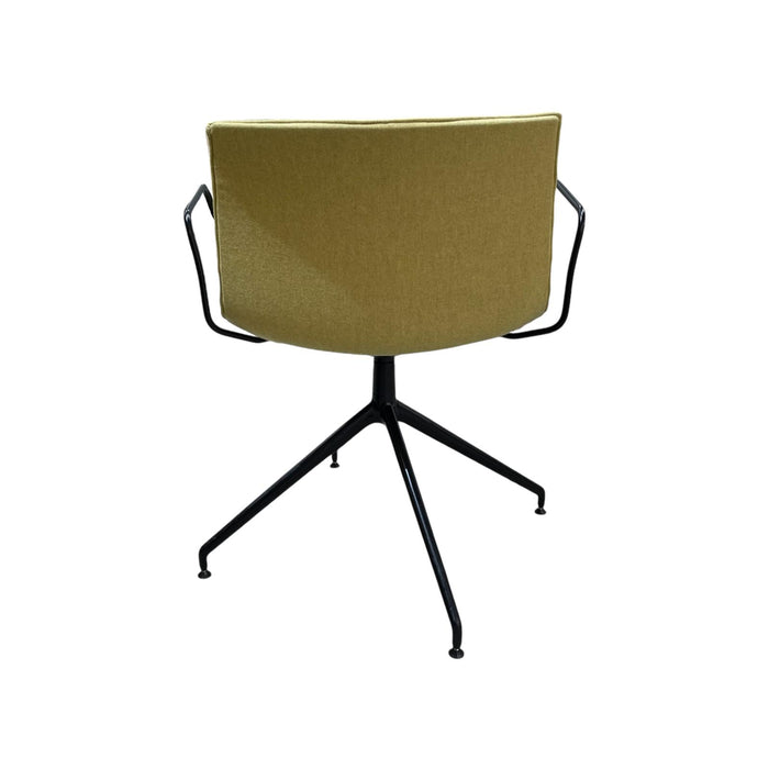 Refurbished Arper Catifa 46 Meeting Chair in Pale Yellow