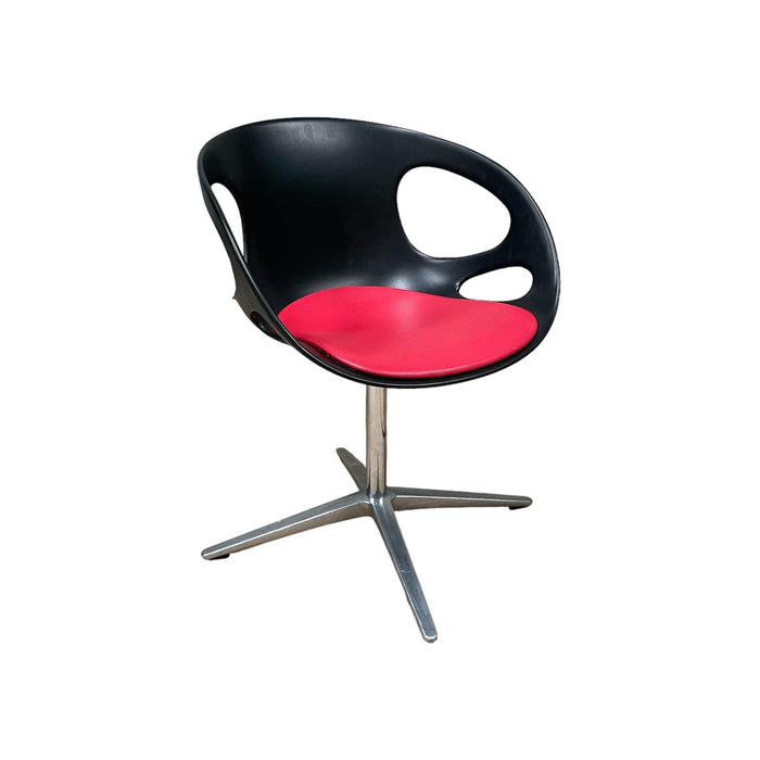 Refurbished Fritz Hansen Rin Dining Swivel Chair in Black & Red