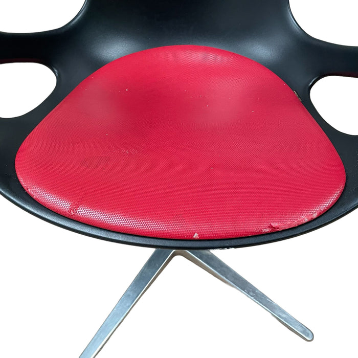 Refurbished Fritz Hansen Rin Dining Swivel Chair in Black & Red