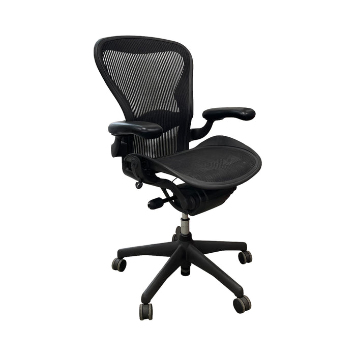 Refurbished Herman Miller Aeron - Fixed Arm - Fully Loaded - Size B