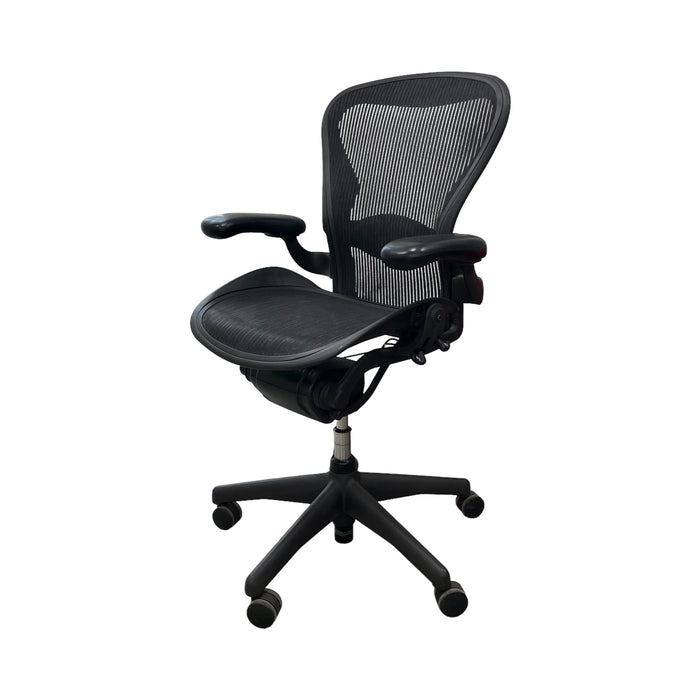 Refurbished Herman Miller Aeron - Fixed Arm - Fully Loaded - Size B