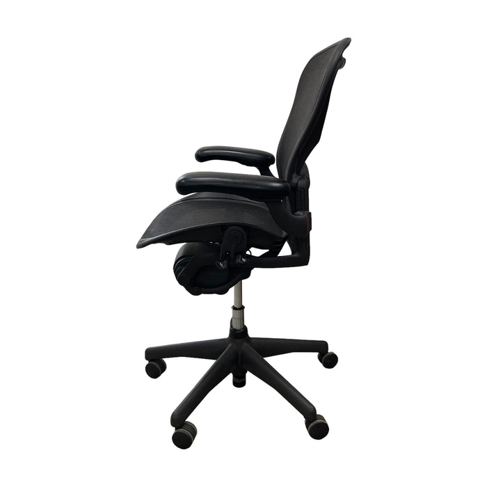 Refurbished Herman Miller Aeron - Fixed Arm - Fully Loaded - Size B