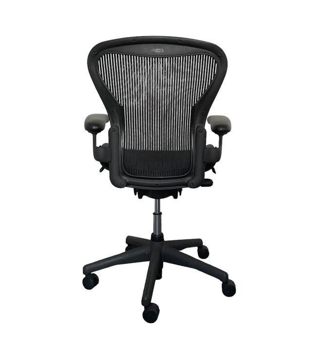 Refurbished Herman Miller Aeron - Standard - Fixed Arm - Size C