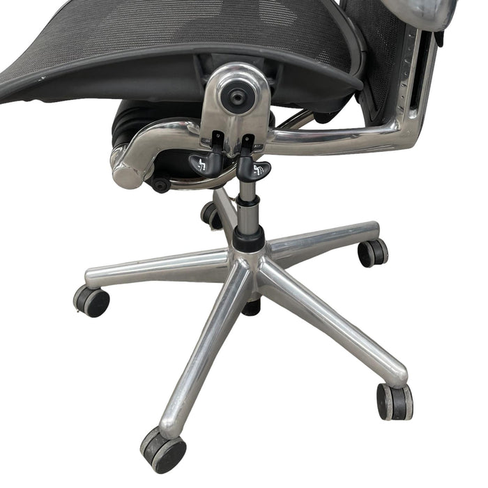 Refurbished Herman Miller Aeron - Classic Mesh with Chrome Base - Fully Loaded - MK2 - Size C