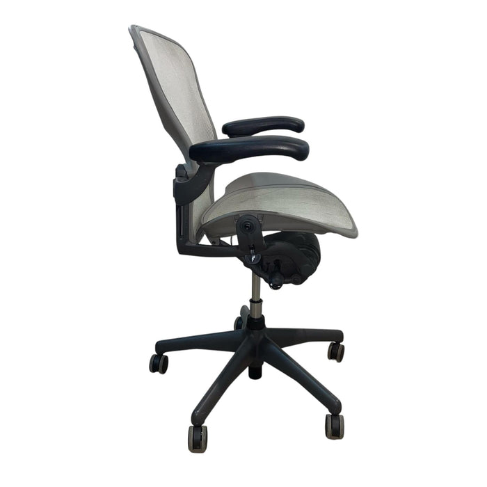 Refurbished Herman Miller Aeron in Mineral Mesh & Graphite Base - Fully Loaded - MK2 - Size B