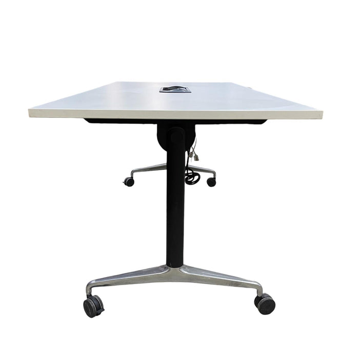 Refurbished Orangebox Obvio Flip Top Table - AC-02