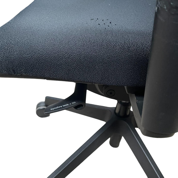 Refurbished Senator Dash Operator Chair in Black