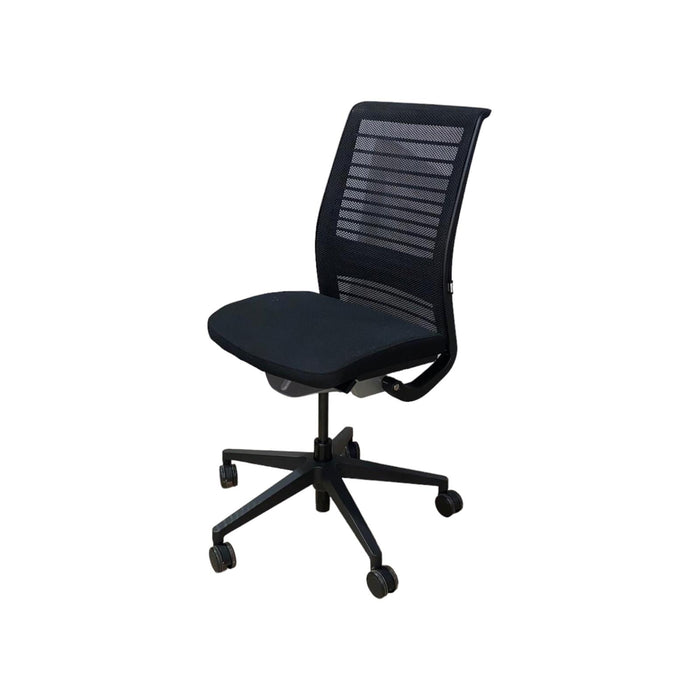 Refurbished Steelcase 'Think' V2 - Armless Chair