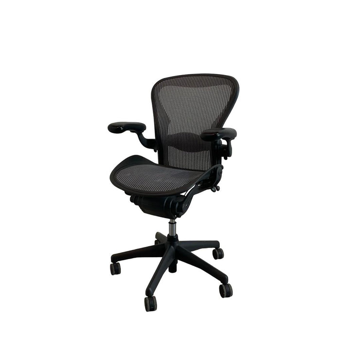 Refurbished Herman Miller Aeron - Carbon Mesh - MK2 - Size C